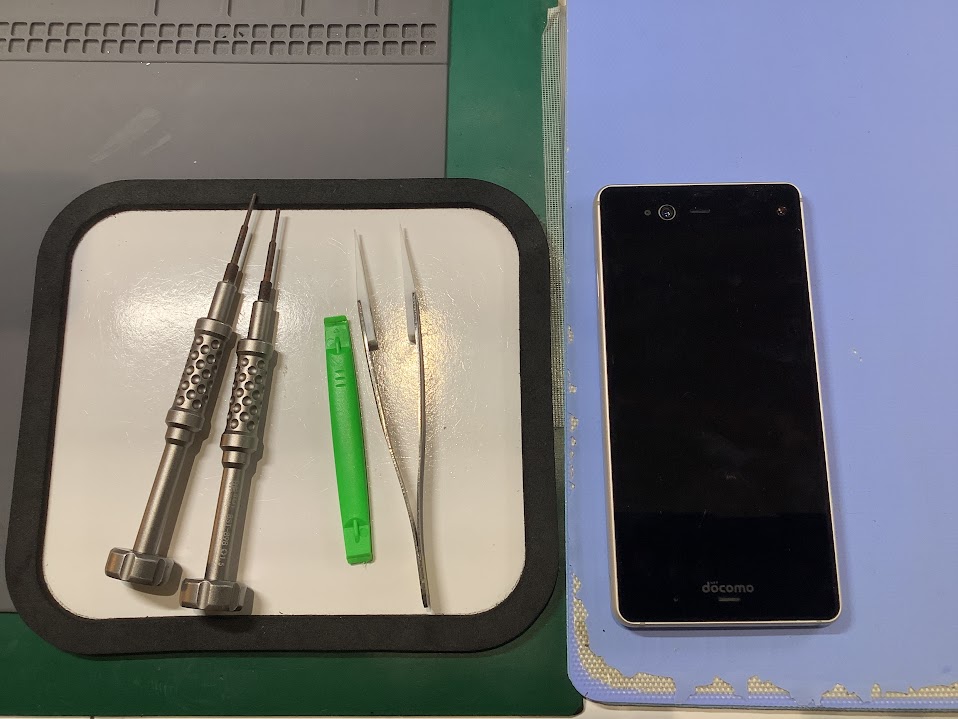 arrowsNXのバッテリー交換ならデータをそのまま・最短即日修理のスマホ修理工房港北TOKYU S.C.店へ